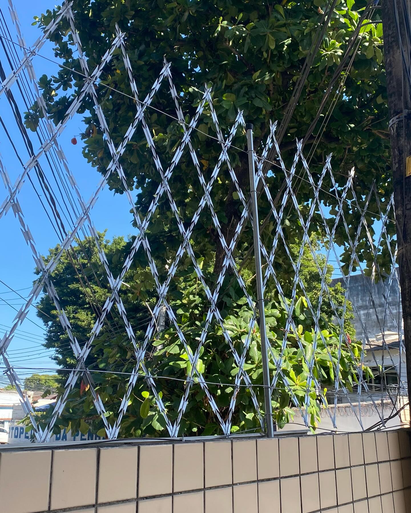 Instalação de concertina